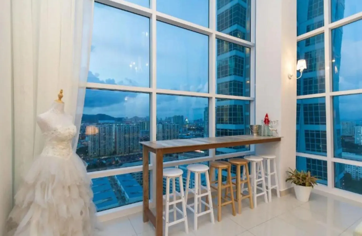 Maritime Suites Penang Jelutong 0*,