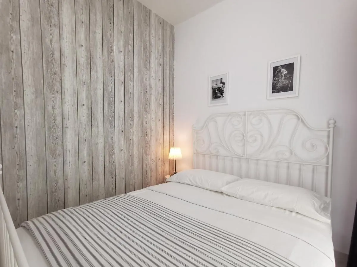 公寓 Maritime Suites Penang 日落洞 马来西亚